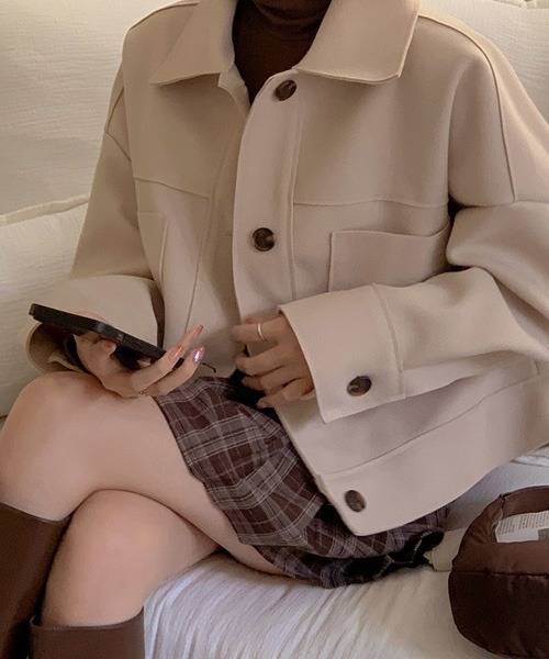 SONA(ソナ)の「SONYUNARA カラークロップコート(ダウンジャケット/コート・レディース・ベージュ・FREE)」の16枚目の写真