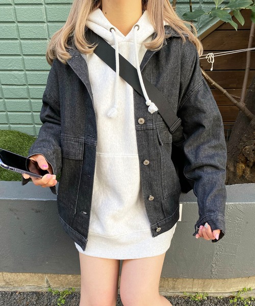 EPICKS（エピックス）の「ルーズシルエットデニムジャケット/Gジャン（デニムジャケット・レディース・ブルー/ブラック・M/L/XL）」の12枚目の写真