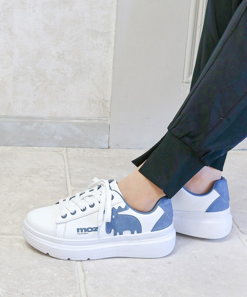 moz（モズ）の「moz(モズ)厚底ビックロゴスニーカー（スニーカー・レディース・ピンク/ブラック/ベージュ/ブルー/マルチ/ミント/グレー系その他/ベージュ系その他/ホワイト/グレイッシュベージュ/ブラック×ホワイト/ライトブルー/シルバー/モカ/インディゴブルー・M/L/LL/S）」の12枚目の写真