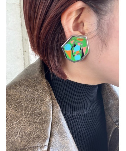 SLY(スライ)の「GEOMETRIC PAINT EARRING ジオメトリック ペイント イヤリング(イヤリング・レディース・シルバー/ゴールド・FREE)」の7枚目の写真