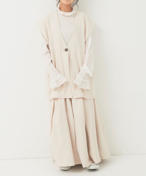 Libra Cue（リブラ キュー）の「タックボリュームロングスカート（スカート・レディース・アイボリー/ブラック・FREE）」の19枚目の写真