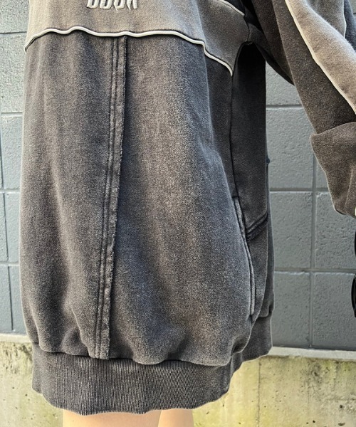 ROGER AND RAW（ロジャーアンドロウ）の「バイカラーパイピングスウェットフーディー（パーカー・レディース・ホワイト/ブラック/グリーン・MEDIUM）」の14枚目の写真