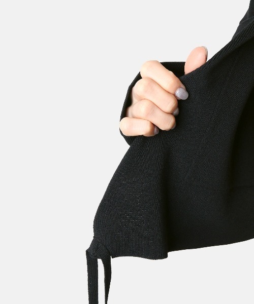 LE CIEL BLEU(ルシェルブルー)の「テーラードニットトップ / Tailored Knit Top(カーディガン/ボレロ・レディース・ベージュ/ブラック・36)」の15枚目の写真