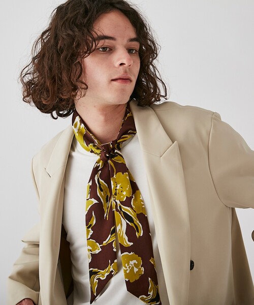 tk.TAKEO KIKUCHI（ティーケータケオキクチ）の「◆柄スカーフ（バンダナ/スカーフ・メンズ・ブラック系3/ダークブラウン系3/ネイビー系3/イエロー系9/ベージュ系3・00）」の21枚目の写真