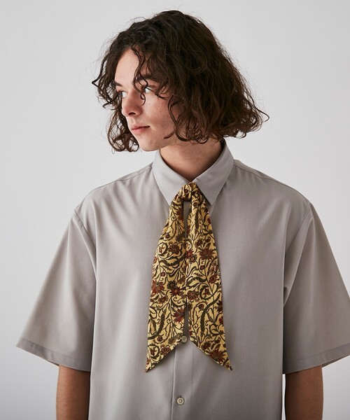 tk.TAKEO KIKUCHI（ティーケータケオキクチ）の「◆柄スカーフ（バンダナ/スカーフ・メンズ・ブラック系3/ダークブラウン系3/ネイビー系3/イエロー系9/ベージュ系3・00）」の18枚目の写真