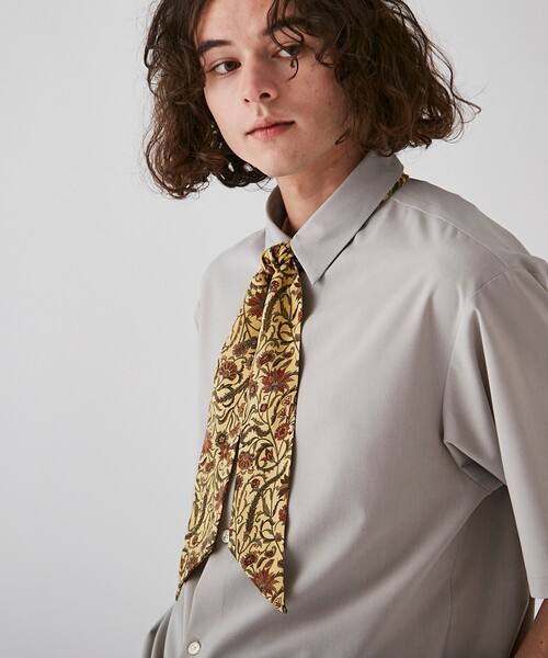 tk.TAKEO KIKUCHI（ティーケータケオキクチ）の「◆柄スカーフ（バンダナ/スカーフ・メンズ・ブラック系3/ダークブラウン系3/ネイビー系3/イエロー系9/ベージュ系3・00）」の17枚目の写真