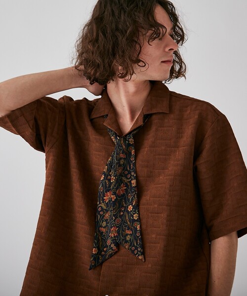 tk.TAKEO KIKUCHI（ティーケータケオキクチ）の「◆柄スカーフ（バンダナ/スカーフ・メンズ・ブラック系3/ダークブラウン系3/ネイビー系3/イエロー系9/ベージュ系3・00）」の15枚目の写真