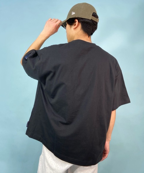 DC（ディーシー）の「DC/ディーシー  オーバーサイズ ポケットTシャツ/ワンポイント ドロップショルダー クルーネックTシャツ/DST231042（Tシャツ/カットソー・メンズ・グリーン/ホワイト/ブラック・M/L/2XL/XL）」の12枚目の写真