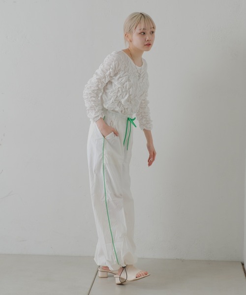 Kastane（カスタネ）の「【DISCUS別注】ナイロンジョガーパンツ（その他パンツ・レディース・ホワイト/チャコールグレー/レッド・1/2）」の22枚目の写真