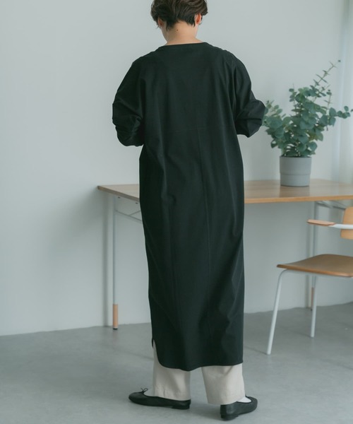 FORK&SPOON（フォークアンドスプーン）の「FORK&SPOON　ドルマンカットソーワンピース（ワンピース・レディース・ブラック/アイボリー/ブルー・1）」の17枚目の写真