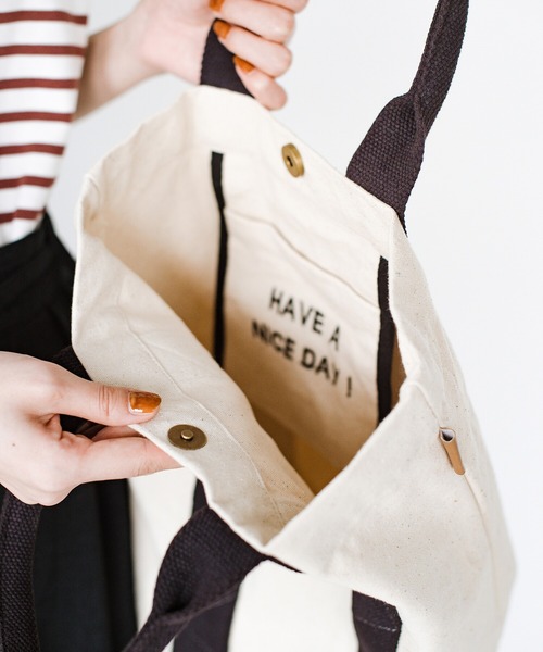 haco!（ハコ）の「【Threev】ロゴ刺繍入りトートバッグ（トートバッグ・レディース・キナリ/ブラック・ONE SIZE）」の18枚目の写真