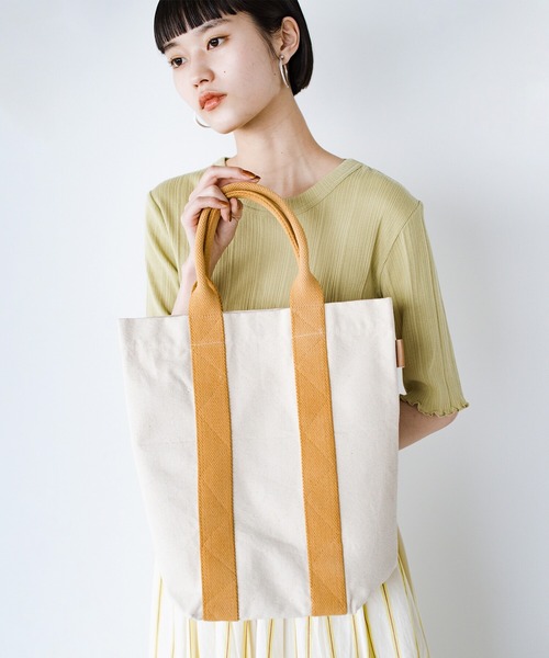 haco!（ハコ）の「【Threev】ロゴ刺繍入りトートバッグ（トートバッグ・レディース・キナリ/ブラック・ONE SIZE）」の5枚目の写真