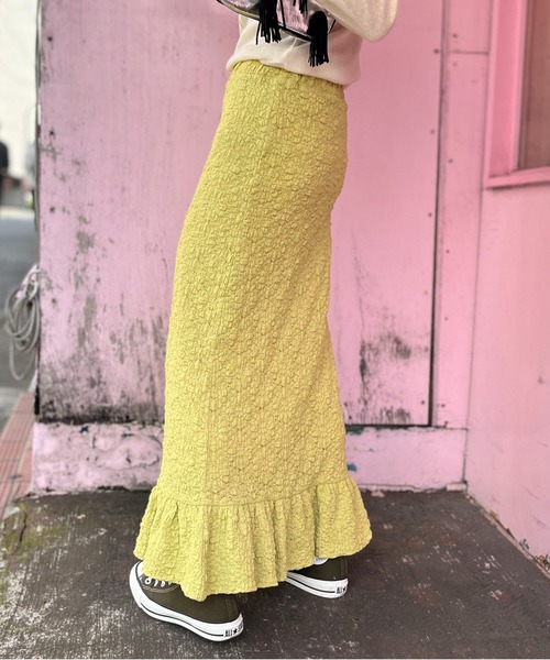 mi via loca（ミヴィアロカ）の「花柄レースジャガードペプラムスカート（スカート・レディース・ブラック/イエロー/アイボリー/オフホワイト・FREE）」の11枚目の写真