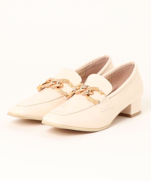 clear(クリア)の「チェーン付きローファー(ローファー・レディース・アイボリー/ブラック・M/L)」の2枚目の写真