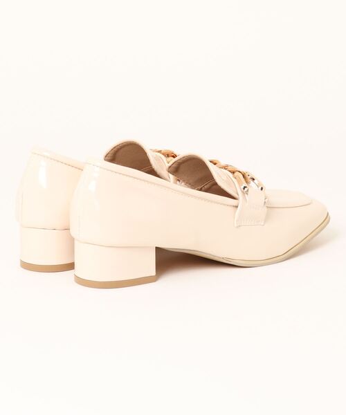 clear(クリア)の「チェーン付きローファー(ローファー・レディース・アイボリー/ブラック・M/L)」の3枚目の写真