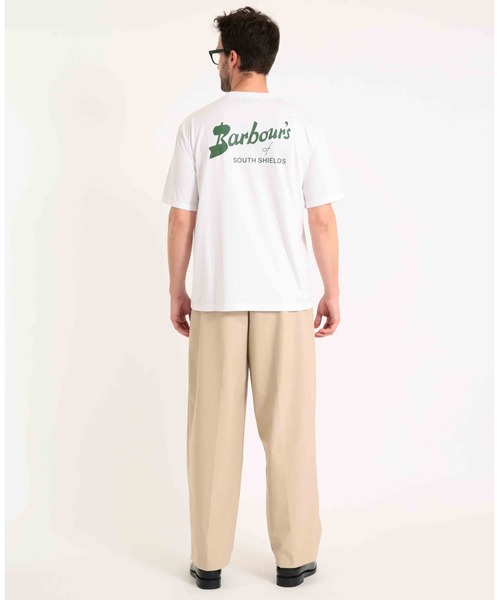 Barbour（バブアー）の「"JAPAN LIMITED" バックプリント オールドロゴ Ｔシャツ（オーバーサイズフィット）（Tシャツ/カットソー・メンズ・ホワイト/ブラック/グリーン/ライトブルー・L/XL/S/M）」の6枚目の写真
