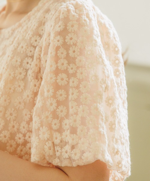 flower(フラワー)の「キャンディブルームトップ(Tシャツ/カットソー・レディース・ピンク/アイボリー・FREE)」の3枚目の写真