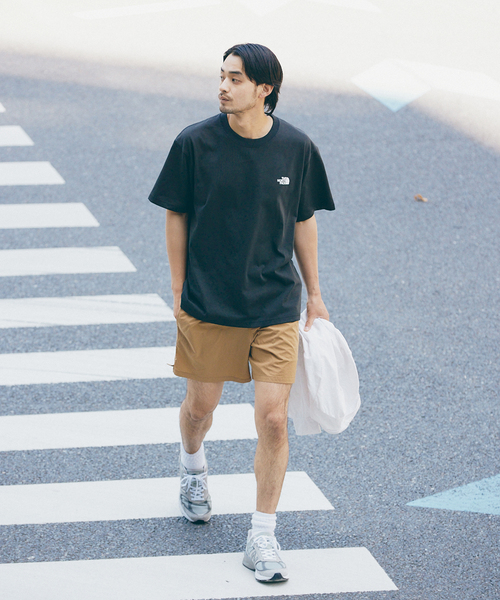 THE NORTH FACE（ザノースフェイス）の「【THE NORTH FACE / ノースフェイス】Half Dome Window Tシャツ（Tシャツ/カットソー・メンズ・ブラック/グレー/ホワイト・MEDIUM/LARGE/X-LARGE）」の4枚目の写真