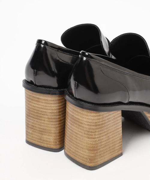 PAGEBOY(ページボーイ)の「クラシックヒールローファー(ローファー・レディース・ブラウン/ブラック・L/M)」の18枚目の写真