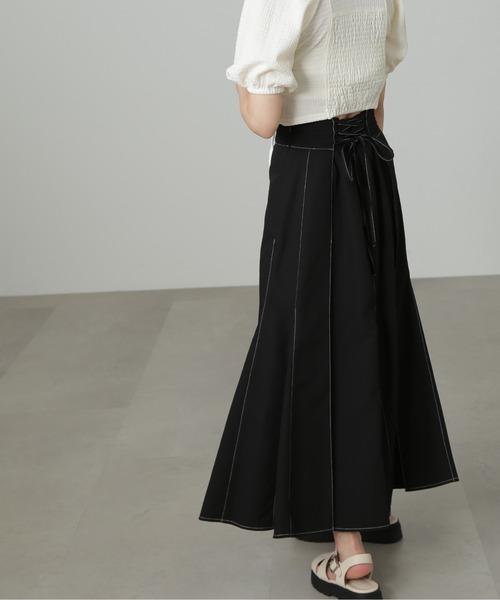 FREE'S MART（フリーズマート）の「[低身長サイズ/Sシリーズ]配色ステッチバックレースアップスカート（スカート・レディース・ブラウン/ブラック・MEDIUM/SMALL/X-SMALL）」の13枚目の写真