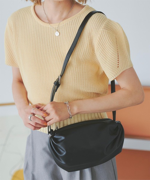 ラウンドショルダーバッグ（ショルダーバッグ）｜titivate（ティティ