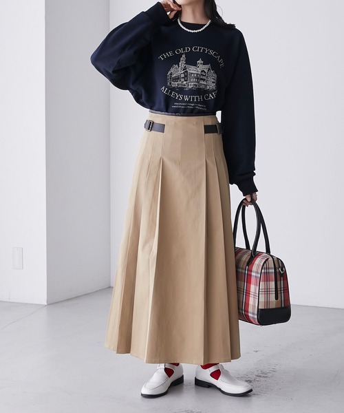 BONLECILL（ボンルシール）の「レザーパイピング ベルトデザイン