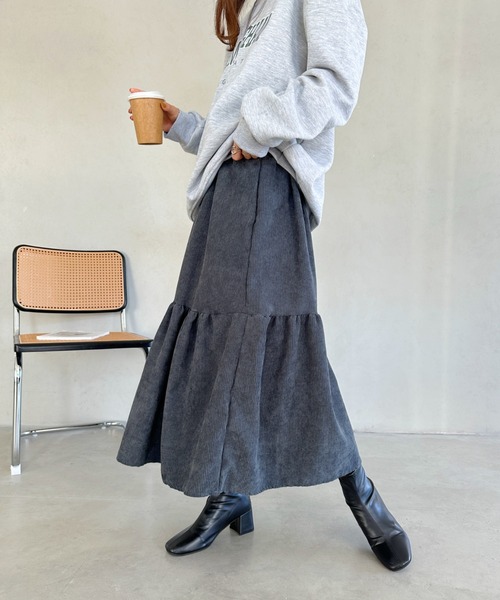un+frame(アンフレーム)の「corduroy volume skirt/コーデュロイシャーリングギャザーボリュームフレアスカート(スカート・レディース・グレー/ベージュ/ブラック・FREE)」の18枚目の写真