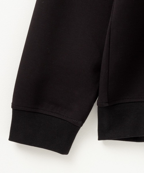 URBAN COLLECTION（アーバンコレクション）の「URBAN COLLECTION エアスムージ ーシルキースムースモックネックトレーナー（Tシャツ/カットソー・メンズ・ブラック/オフホワイト/グレイッシュベージュ・M/XL/L）」の6枚目の写真