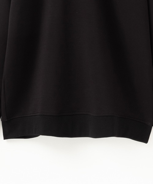 URBAN COLLECTION（アーバンコレクション）の「URBAN COLLECTION エアスムージ ーシルキースムースモックネックトレーナー（Tシャツ/カットソー・メンズ・ブラック/オフホワイト/グレイッシュベージュ・M/XL/L）」の7枚目の写真