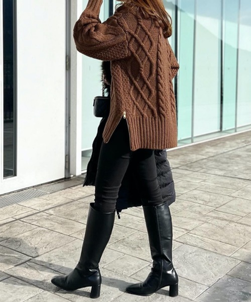 Emma Taylor（エマテイラー）の「サイドジップキーネックケーブルニット（ニット/セーター・レディース・ブルー/ブラウン/ライトグレー/オフホワイト・FREE）」の21枚目の写真