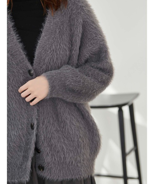 fifth(フィフス)の「【2024AW】Vネックシャギーニットカーディガン(カーディガン/ボレロ・レディース・グレー/ブラック/ホワイト・M)」の4枚目の写真