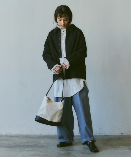 Libra Cue（リブラ キュー）の「ワンハンドルキャンバストート(ポーチ付き)（トートバッグ・レディース・ブラック・FREE）」の7枚目の写真