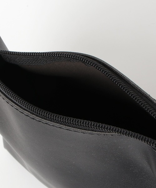 Libra Cue（リブラ キュー）の「ワンハンドルキャンバストート(ポーチ付き)（トートバッグ・レディース・ブラック・FREE）」の12枚目の写真