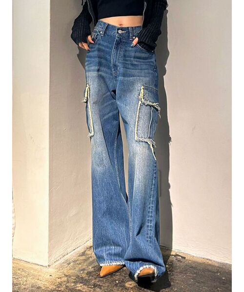 EMODA(エモダ)の「アウトポケットワイドジーンズ(デニムパンツ・レディース・ブルー/ライトブルー・SMALL/MEDIUM)」の14枚目の写真