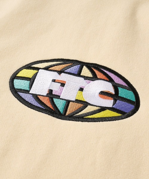 FTC（エフティーシー）の「STAINED GLASS PULLOVER HOODY（パーカー・メンズ・クリーム/ブラック/ロイヤルブルー/アッシュグレー・LARGE/MEDIUM/X-LARGE）」の6枚目の写真