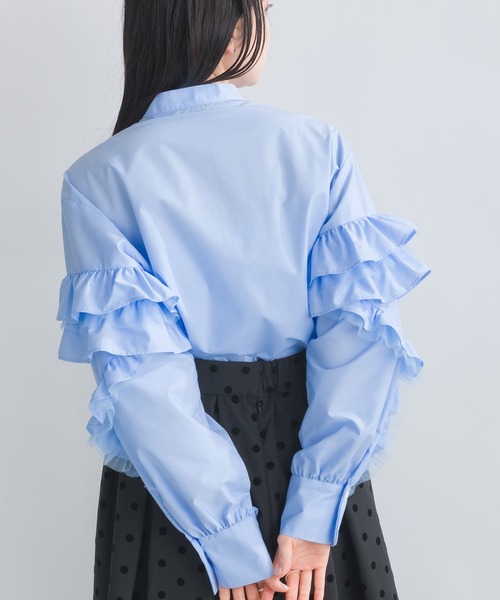 PICCIN（ピッチン）の「チュール重ねフリルブラウス（シャツ/ブラウス・レディース・サックスブルー/オフホワイト・M）」の5枚目の写真