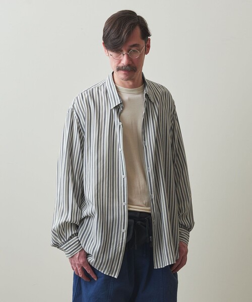 Steven Alan(スティーブンアラン)の「<Steven Alan> キュプラ ストライプ レギュラーカラー シャツ -LOOSE(シャツ/ブラウス・メンズ・ネイビー/その他1・S/M/L/XL)」の11枚目の写真