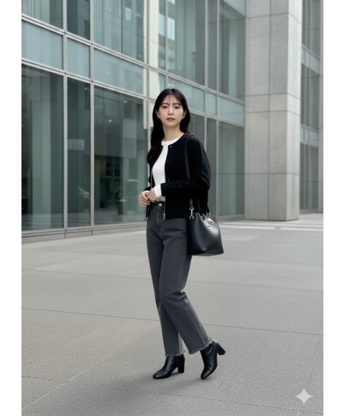 Day and Grade（デイアンドグレイド）の「ハイウエスト カットオフ ワイドストレートデニム（チャコールグレー/フリンジ）（デニムパンツ・レディース・チャコールグレー・MEDIUM/SMALL/LARGE）」の6枚目の写真