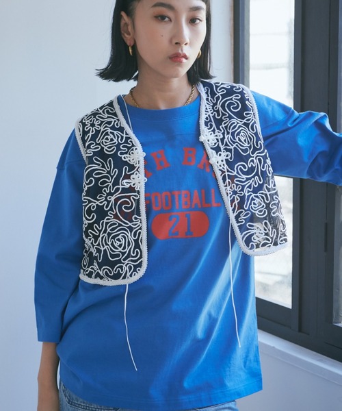 mag.by c(マグバイシー)の「(mag.by c)エンブロイダリーベスト(ベスト・レディース・ブラック/ベージュ・FREE)」の6枚目の写真