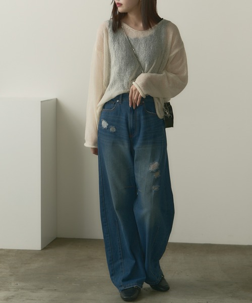 AO2(アオズ)の「Damage Curve Denim / ダメージ加工 カーブデニムパンツ(デニムパンツ・レディース・ライトブルー/ネイビー/ホワイト・M/S)」の18枚目の写真
