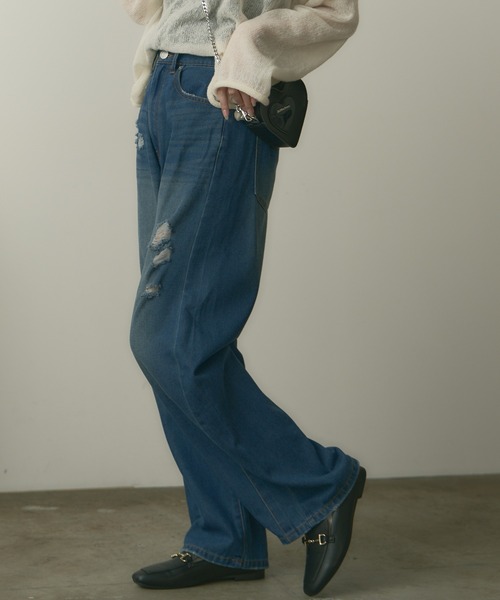 AO2（アオズ）の「Damage Curve Denim / ダメージ加工 カーブデニム