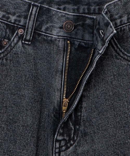 WEGO（ウィゴー）の「WEGO/ダメージデニムショートパンツ（デニムパンツ・レディース・ライトインディゴブルー/ブラック系その他/ブルー系1・X-SMALL/SMALL/MEDIUM）」の22枚目の写真