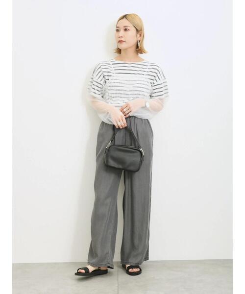 Samansa Mos2 blue（サマンサモスモスブルー）の「◎チュールプルオーバー+キャミソールセット（Tシャツ/カットソー・レディース・ベージュ/オフホワイト/ブラック・F）」の6枚目の写真