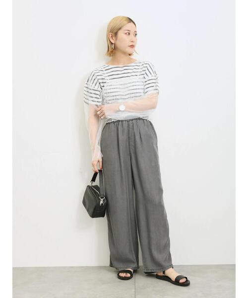 Samansa Mos2 blue（サマンサモスモスブルー）の「◎チュールプルオーバー+キャミソールセット（Tシャツ/カットソー・レディース・ベージュ/オフホワイト/ブラック・F）」の7枚目の写真