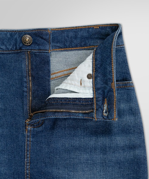 BROOKS BROTHERS(ブルックスブラザーズ)の「コットン ストレッチ ファイブポケット デニム ミディスカート(デニムスカート・レディース・ブルー・0/2/4/6/8)」の3枚目の写真