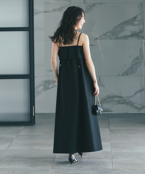 La boutique BonBon（ラブティックボンボン）の「Aラインキャミワンピース（ワンピース・レディース・ブラック/ベージュ・FREE）」の14枚目の写真