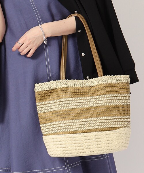 SHOO・LA・RUE（シューラルー）の「◆ボーダーペーパートートバッグ（トートバッグ・レディース・ブラック系2/オレンジ系その他4/キャメル・00）」の17枚目の写真