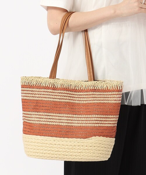 SHOO・LA・RUE（シューラルー）の「◆ボーダーペーパートートバッグ（トートバッグ・レディース・ブラック系2/オレンジ系その他4/キャメル・00）」の19枚目の写真