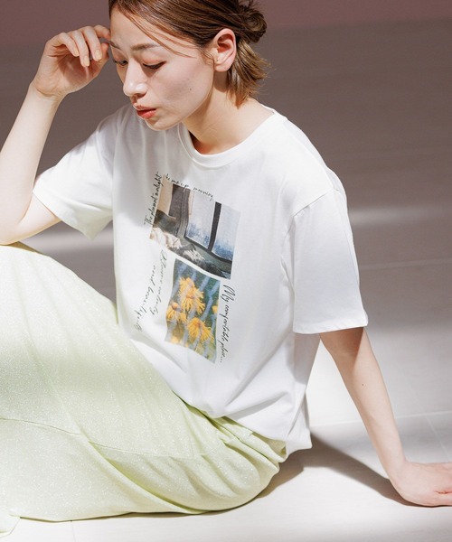 LAKOLE(ラコレ)の「アソートフォトTEE / 125541(Tシャツ/カットソー・レディース・ホワイト/オフホワイト・SMALL/MEDIUM)」の2枚目の写真