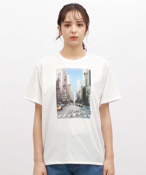 LAKOLE(ラコレ)の「アソートフォトTEE / 125541(Tシャツ/カットソー・レディース・ホワイト/オフホワイト・SMALL/MEDIUM)」の18枚目の写真